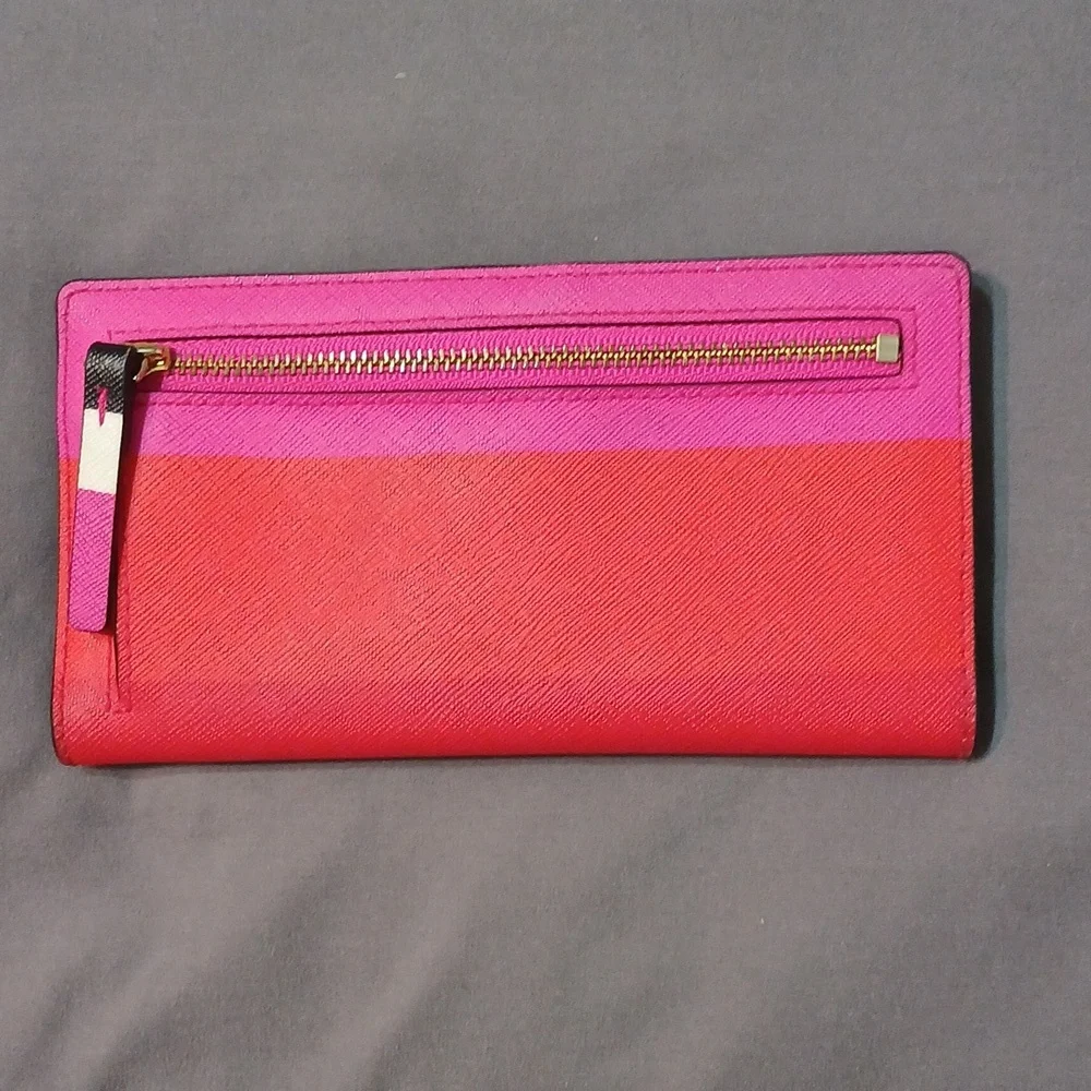 Kate Spade - Picture 2 of 8
